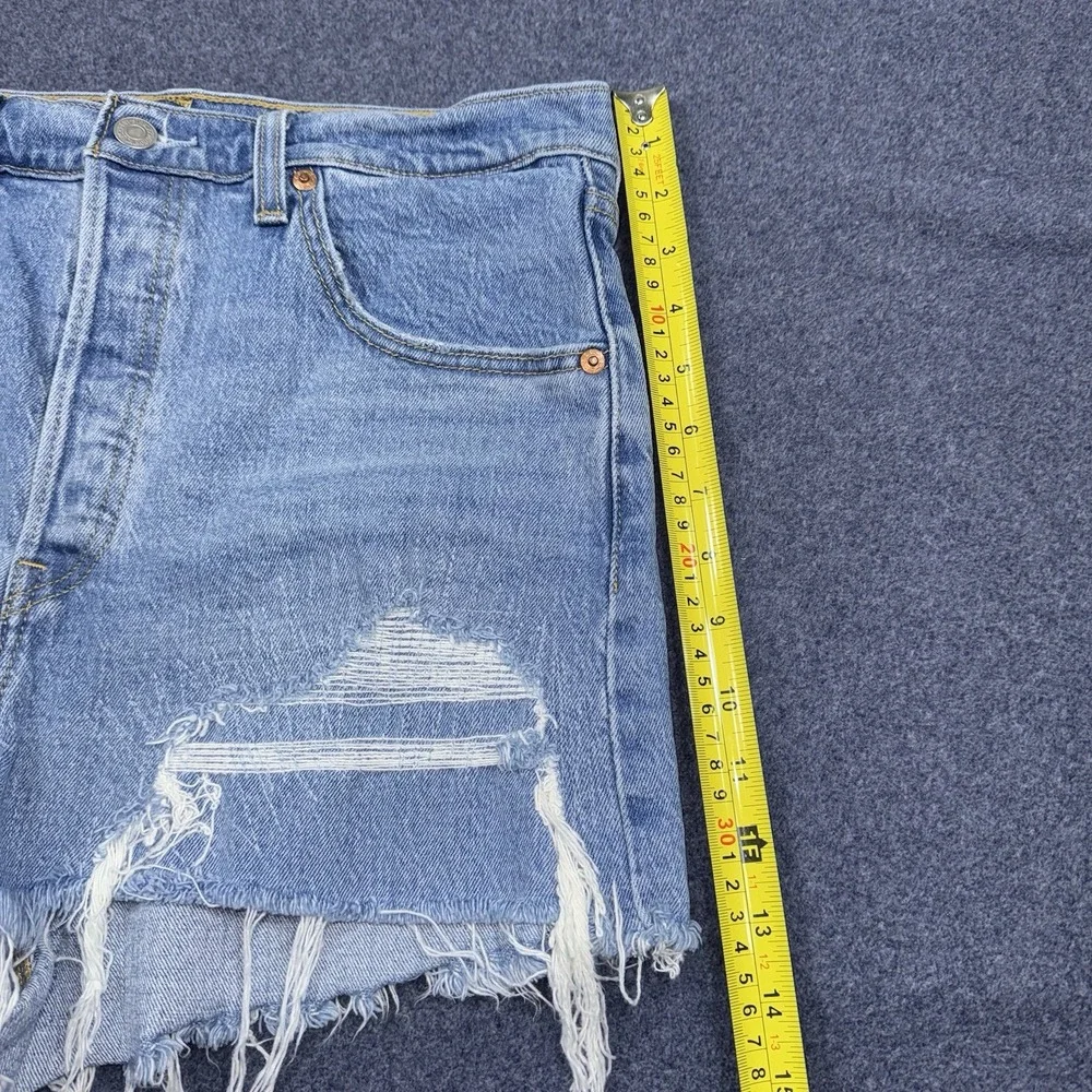Levis Shorts Womens Sz 31 Blue High Rise Denim Ribcage Button Fly Cut Off Frayed